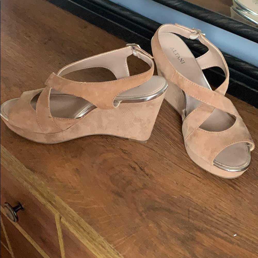 Alfani wedge sandal